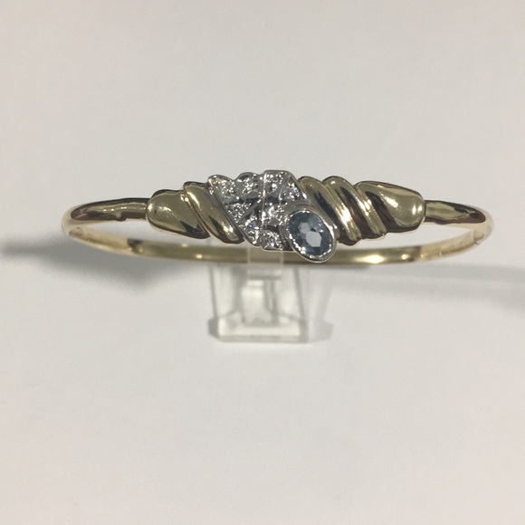 14k Yellow Gold Bangle Bracelet With Cz Stones 💎 - Picture 4 of 7